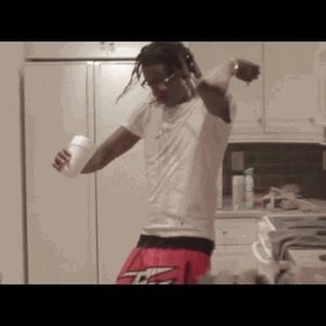 Meet your Posher, Alisha